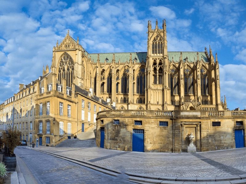 nha-tho-duc-ba-dijon