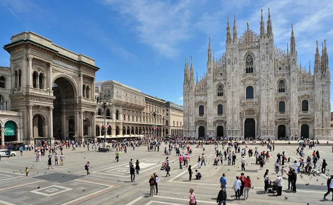 nha-tho-duomo-di-milano