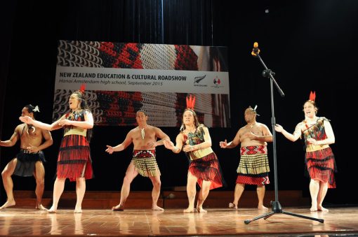chuong-trinh-nghe-thuat-maori