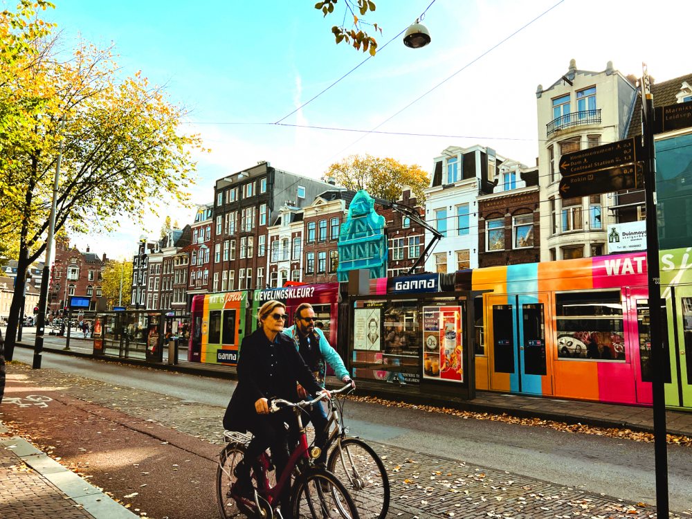 dap-xe-o-amsterdam