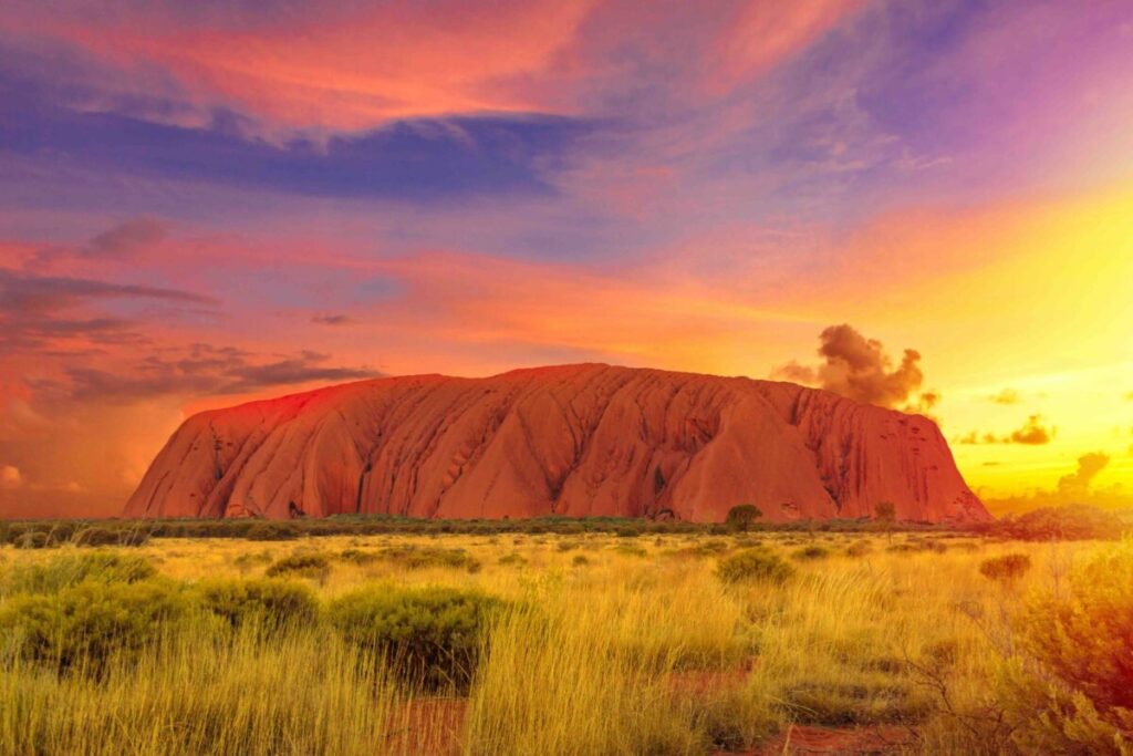 ngam-hoang-hon-tai-uluru