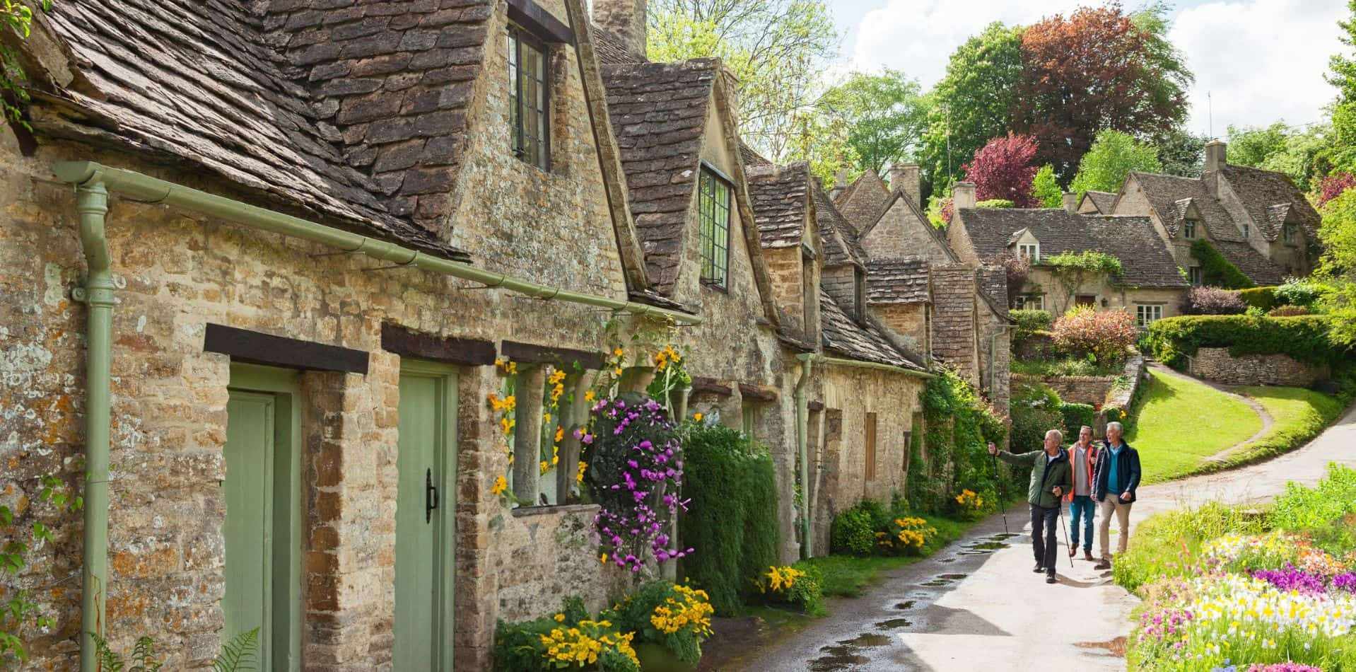 thi-tran-cotswolds