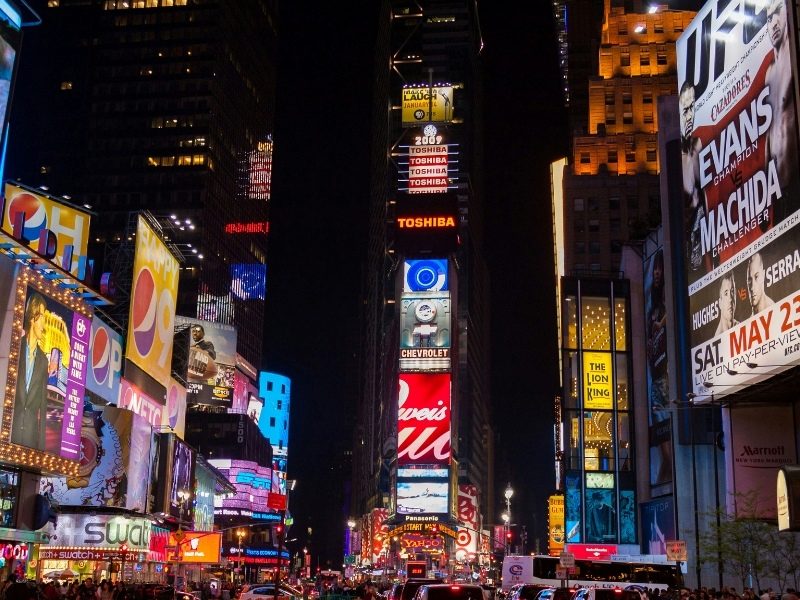 check-in-bien-quang-cao