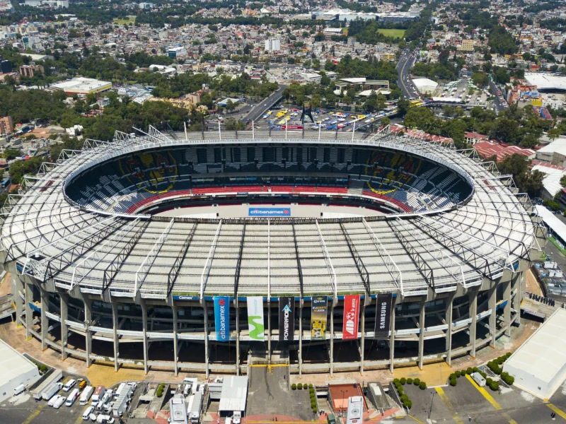 san-van-dong-estadio-azteca