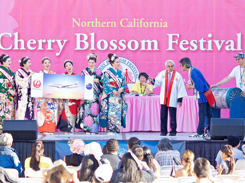 le-hoi-hoa-anh-dao-san-francisco