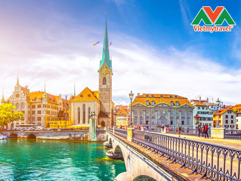 nha-tho-grossmünster