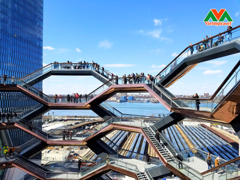 chinh-phuc-2500-bac-thang