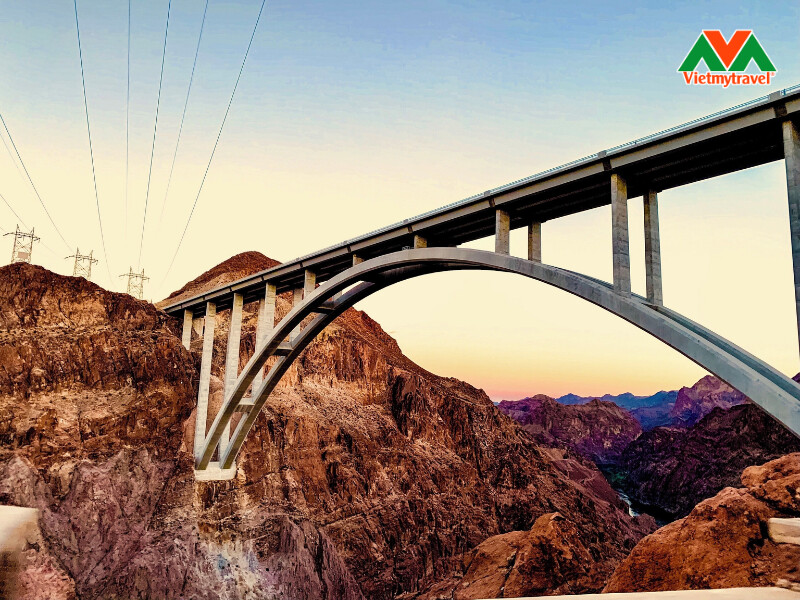 pat-tillman-memorial-bridge