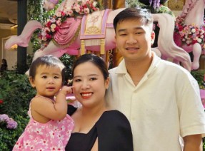 Gia đình chị Lan